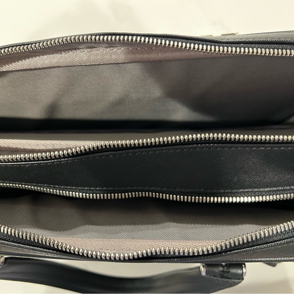 TUMI Astor Regis Italian Leather Briefcase - Picture 12 of 16